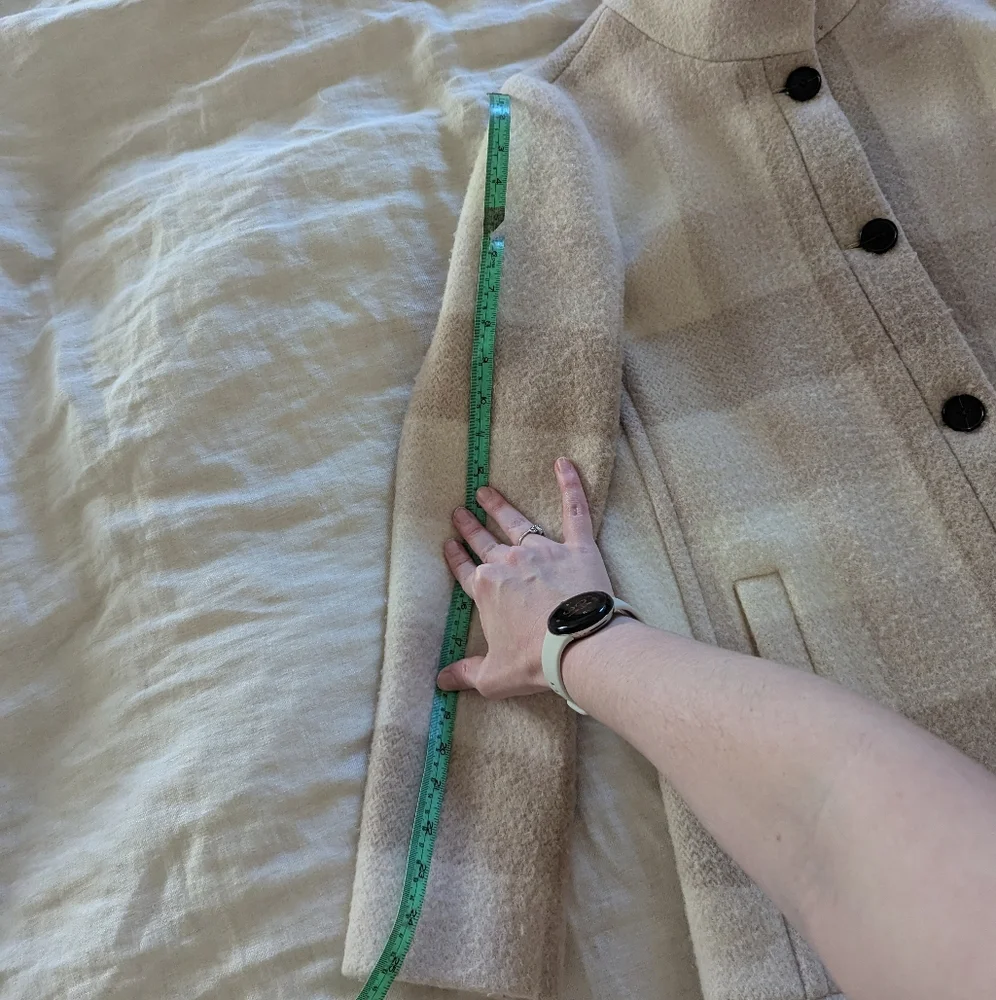 Club Monaco Shades of Beige Wool Checkered Long Coat Sz medium Neutral Pastels - Picture 14 of 16